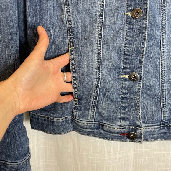 Wrangler Denim Jacket with pockets Size XL - Picture 5 of 8